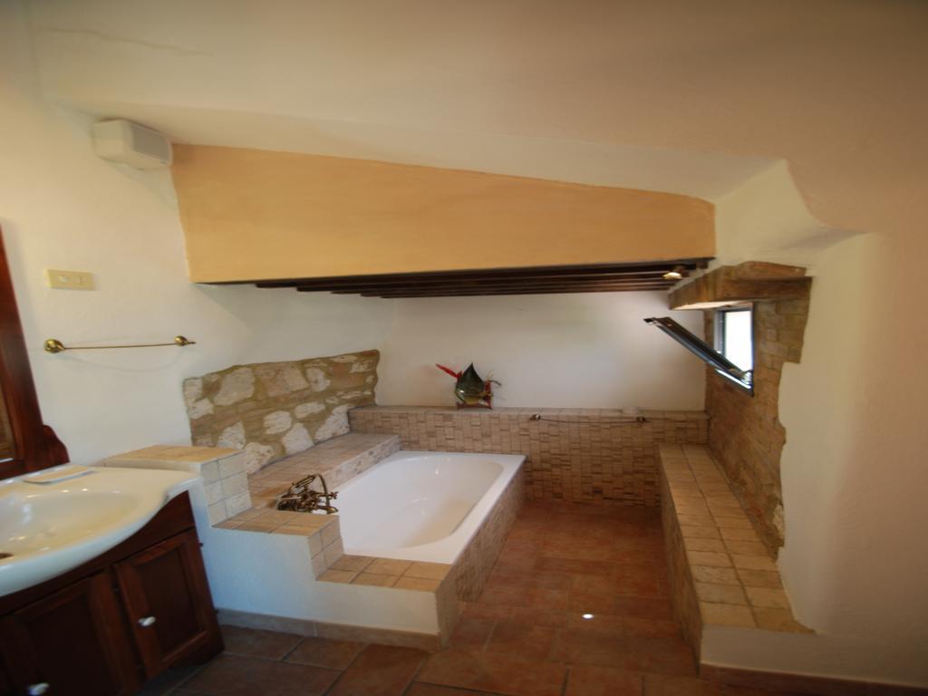 Agriturismo Bellavista Chiusure Buitenkant foto